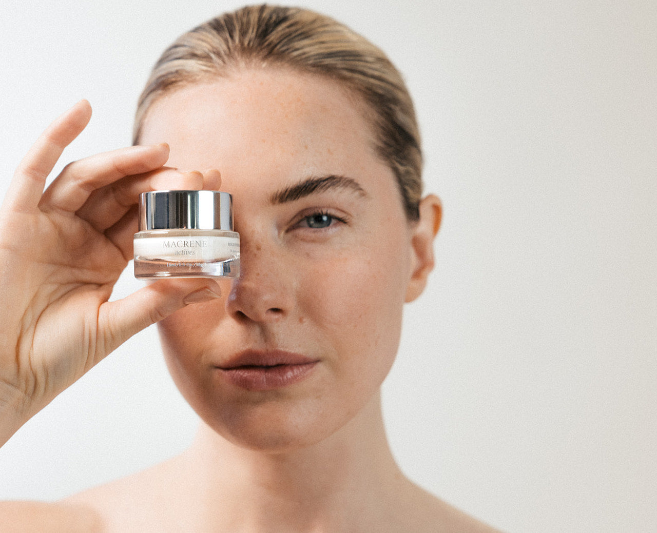 Poosh ANTIAGING SKINCARE PRODUCTS With Zero PoreClogging Ingredient